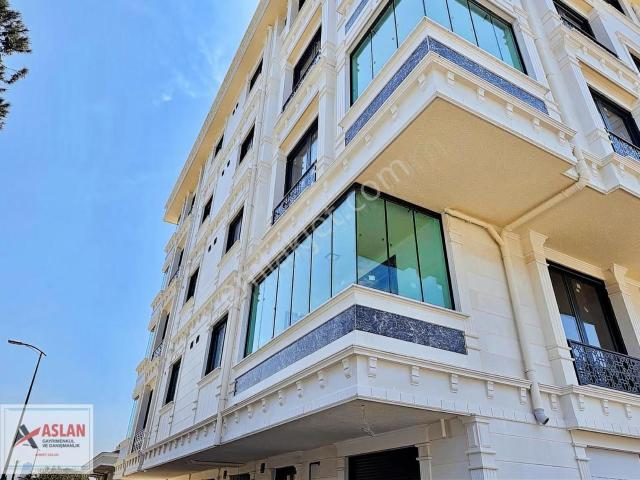 Üsküdar, İstanbul içerisinde satılık mülk