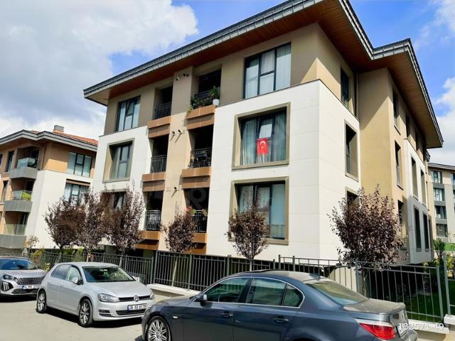 Kirazlıtepe Mahallesi, Üsküdar içerisinde satılık mülk