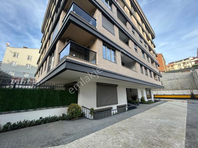 Üsküdar, İstanbul içerisinde satılık mülk