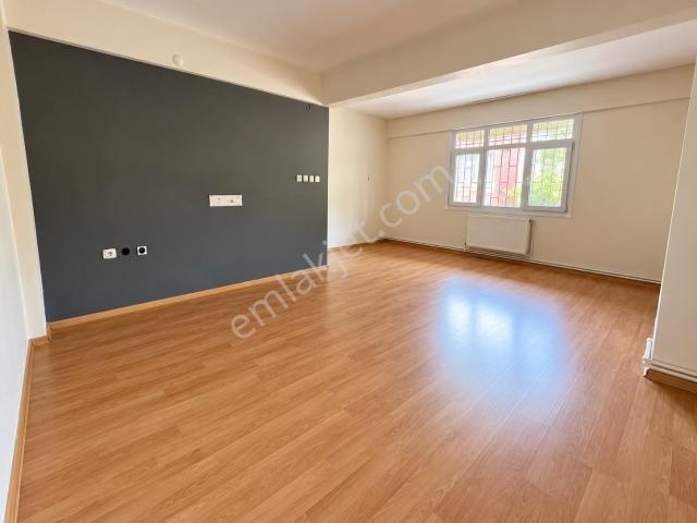 Küçüksu Mahallesi, Üsküdar içerisinde kiralık mülk