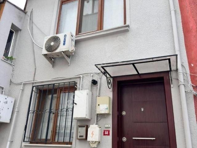 Üsküdar, İstanbul içerisinde satılık Bina