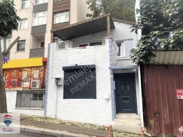 Üsküdar, İstanbul içerisinde satılık Villa
