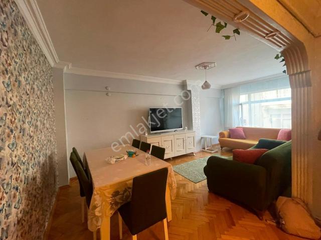 Üsküdar, İstanbul içerisinde kiralık mülk