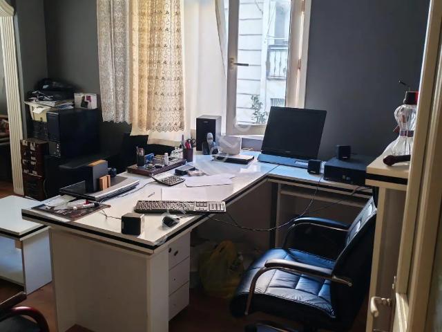 Üsküdar, İstanbul içerisinde satılık mülk