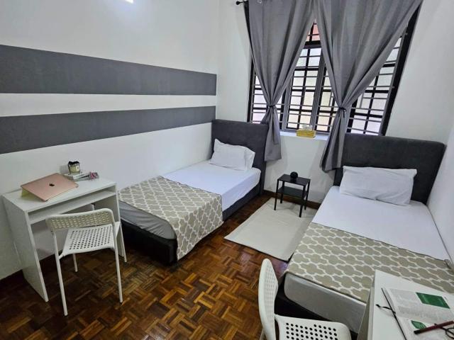 Room for rent in Mukim 13, Georgetown