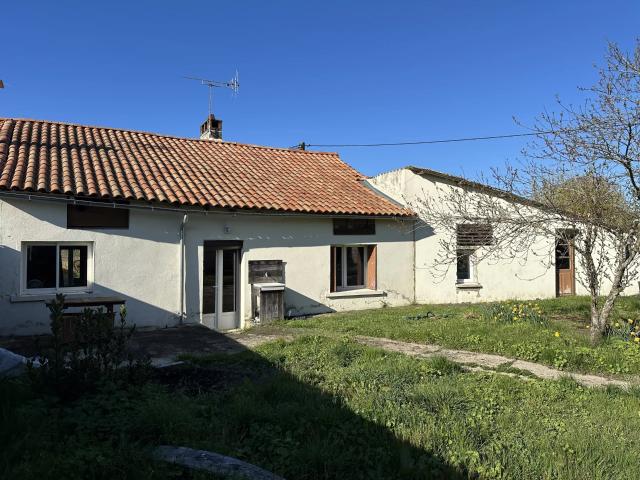 Maison vente à Montmorillon, Usson-du-poitou