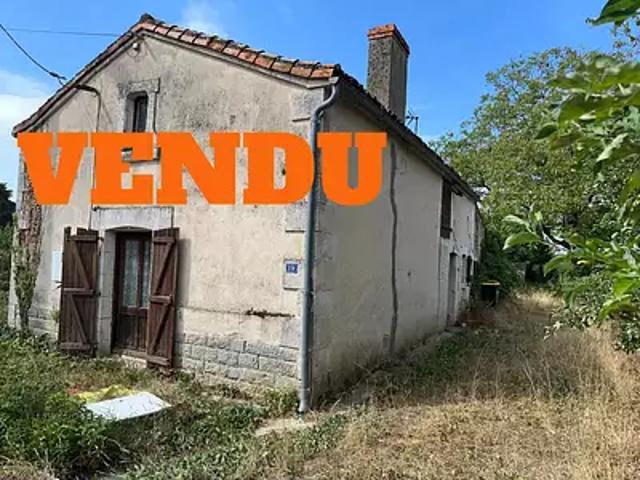 Maison vente à La Buthière, Usson-du-Poitou