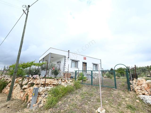 Erdemli, Mersin içerisinde satılık Villa
