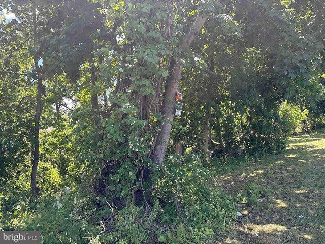 Land for sale in Harrisburg, Pennsylvania