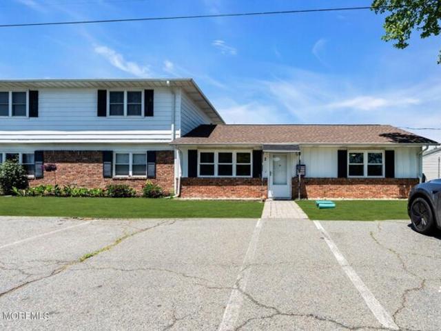 Condo for sale in Cliffwood, New Jersey