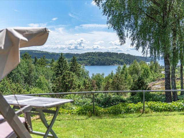 Villa till salu i Brastad, Västra Götaland
