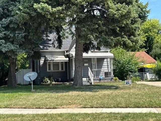 House for sale in Roseville, Michigan