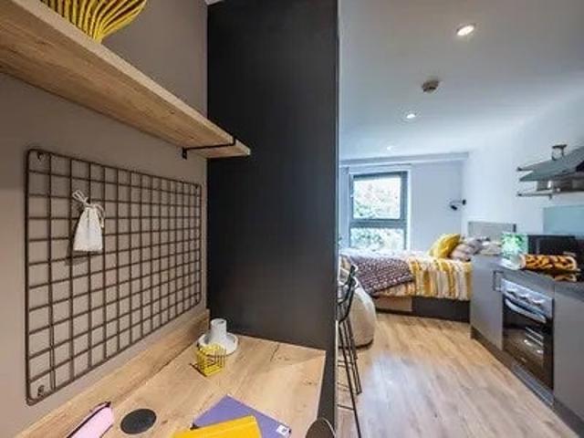Studio for rent in Gorgie/Dalry, Scotland