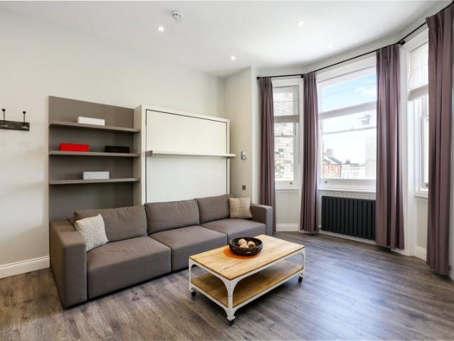 Apartment for rent in Kilburn, Greater London