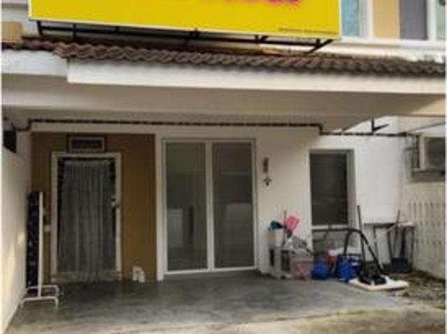 Terraced House for rent in Tanjong Sepat, Selangor