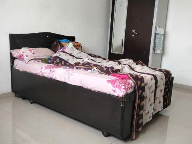 Flat for rent in Ahmadabad, Gujarat