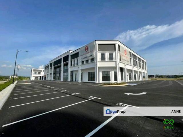 Shop for rent in Alam Impian, Selangor