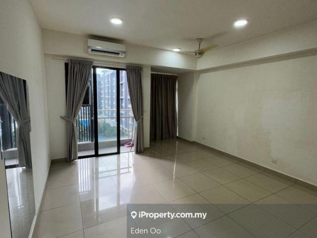 Room for rent in Petaling, Alam Impian