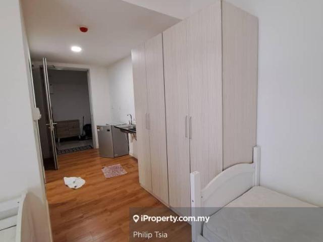 Room for rent in Petaling, Alam Impian