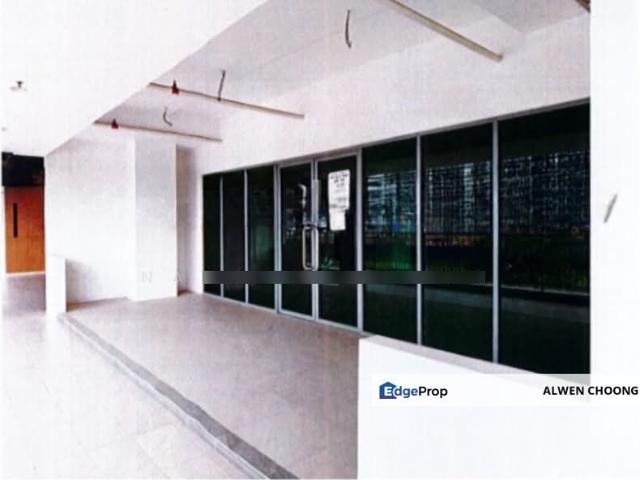 Shop for sale in Mukim 16, Tena