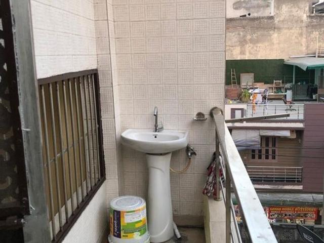 Property for rent in Deri