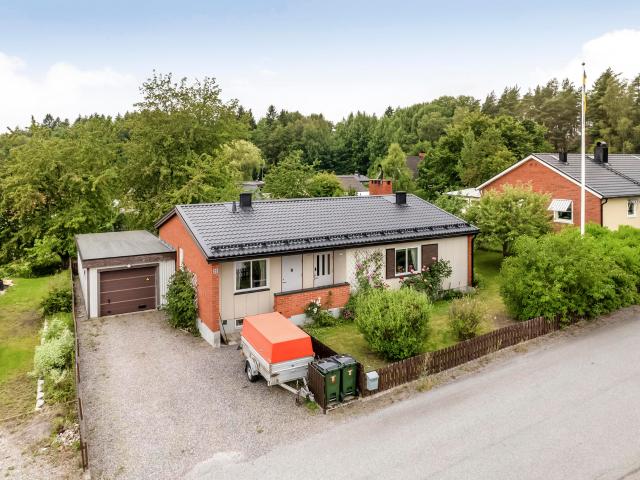 Villa till salu i Södertälje Villa till salu i Södertälje