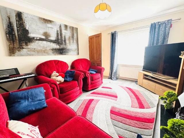 House for rent in Littleover, East Midlands