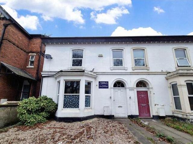 House for sale in East Midlands