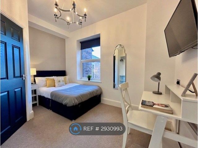 Room for rent in New Normanton, East Midlands