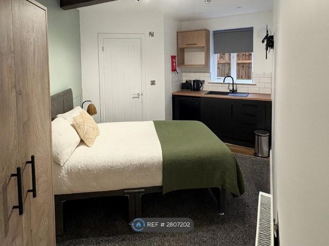 Room for rent in Littleover, East Midlands