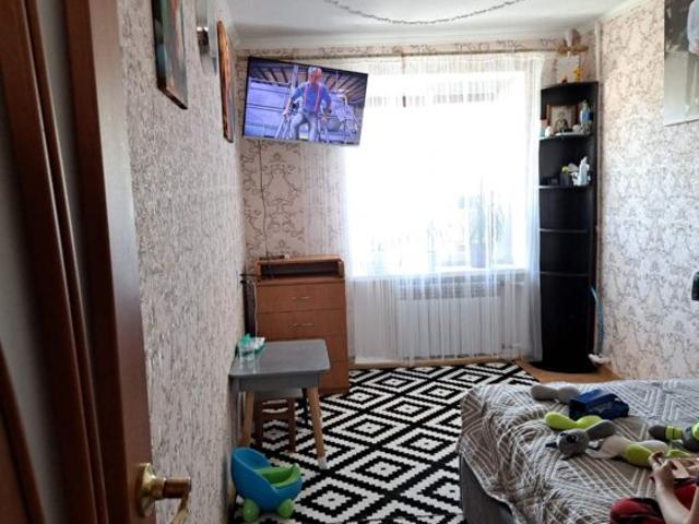 Квартира продажа в Великодолинском, Днепропетровской области