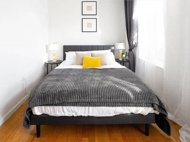 Room for rent in Arverne, New York
