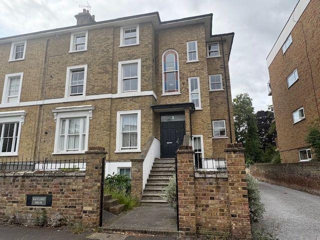 Studio for rent in Surbiton, Greater London