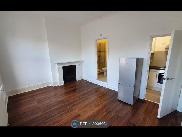 Apartment for rent in Shepherd's Bush, Greater London