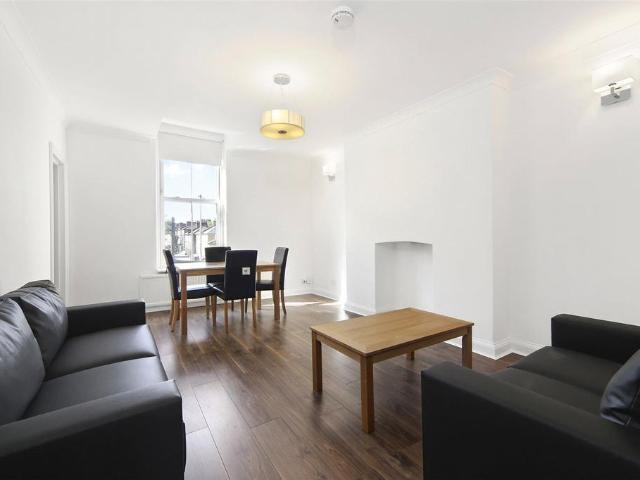 Apartment for rent in Shepherd's Bush, Greater London