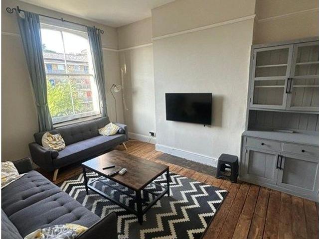 Apartment for rent in Shepherd's Bush, Greater London