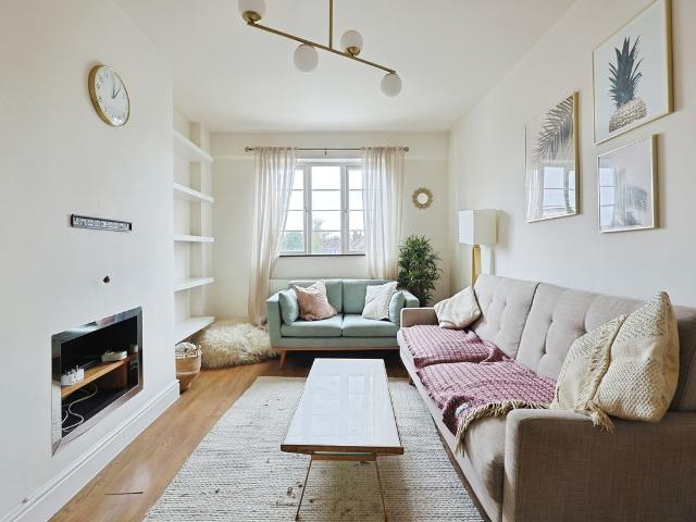 Apartment for rent in London Borough of Hammersmith and Fulham, Greater London