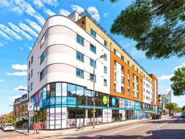 Apartment for rent in London Borough of Ealing, Greater London