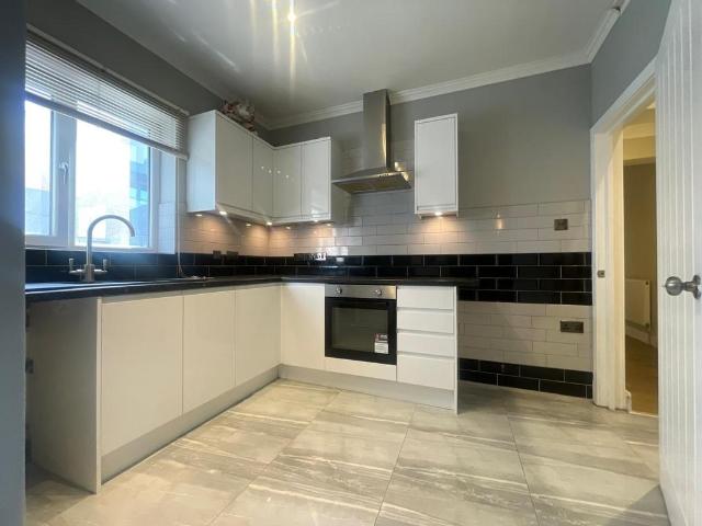 House for rent in London Borough of Ealing, Hanwell