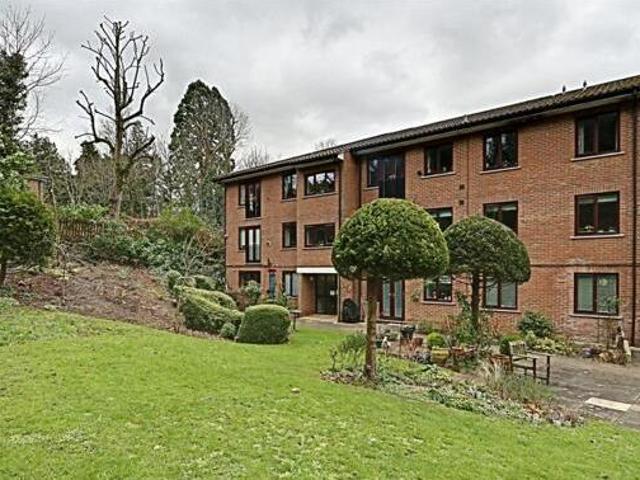 House for sale in Pinner, Greater London