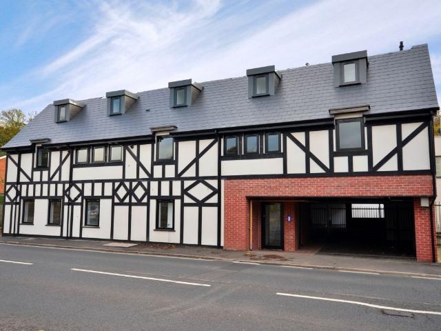 Apartment for rent in Moneyhill, Batchworth