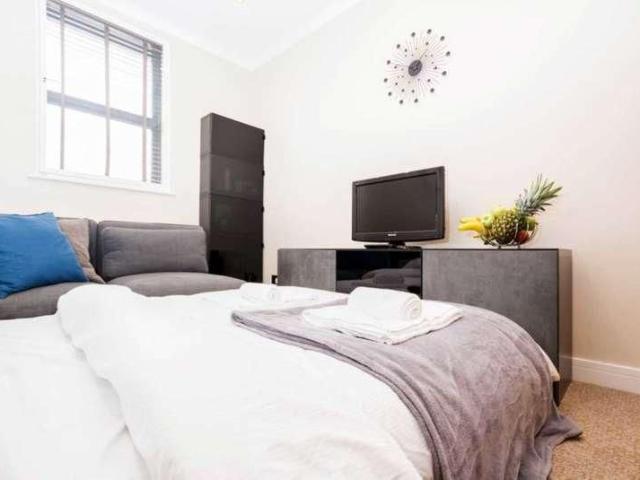 Apartment for rent in Shepherd's Bush, Greater London
