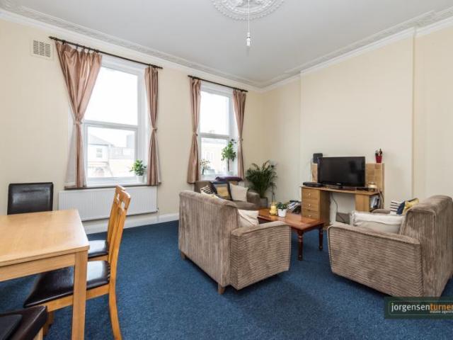 Apartment for rent in Shepherd's Bush, Greater London