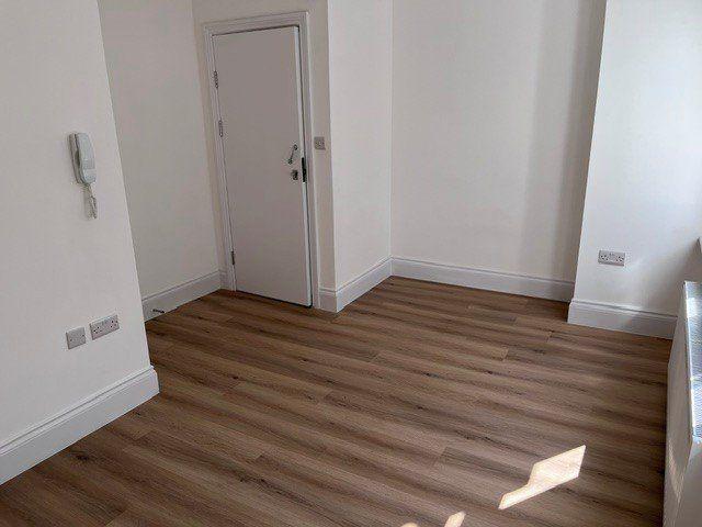 Room for rent in Shepherd's Bush, Greater London