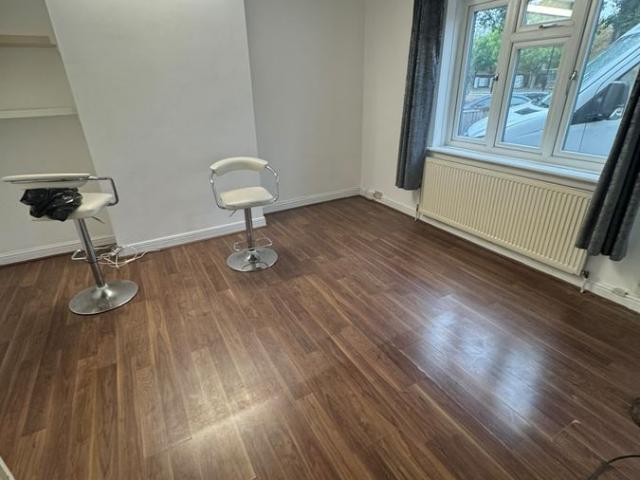 House for rent in Wexham Court, Slough