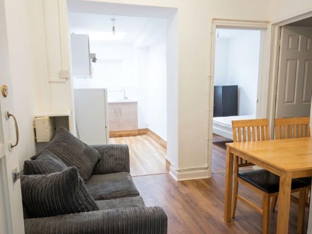 Apartment for rent in London Borough of Hillingdon, Greater London