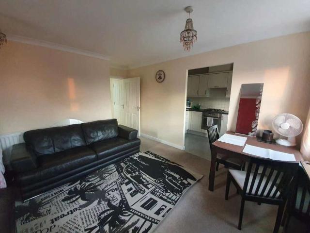 Room for rent in Kingswood