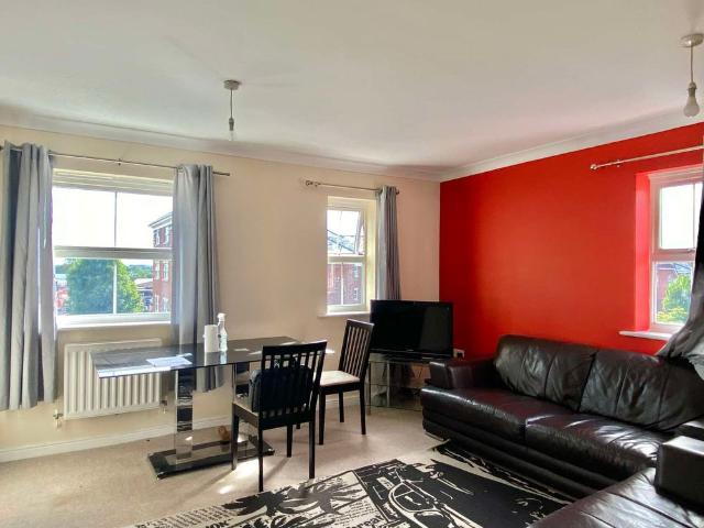 Room for rent in Kingswood