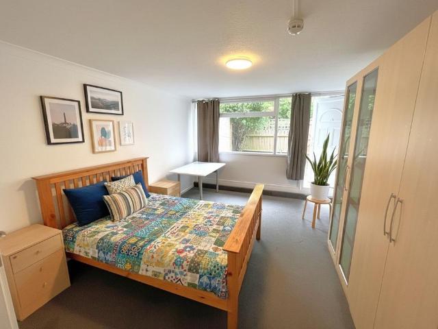 House for rent in Cowley, Greater London