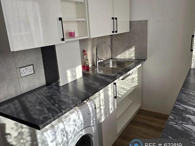 Apartment for rent in London Borough of Hillingdon, Greater London